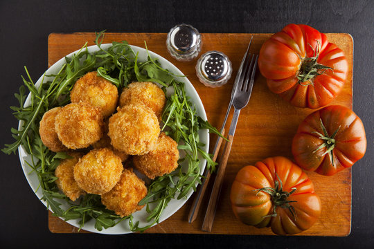 arancini with cheese & tomatoes