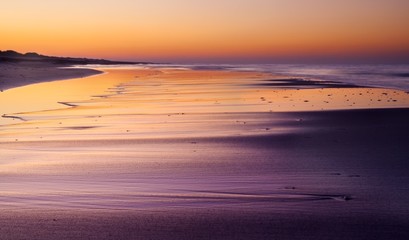 Obraz na płótnie Canvas Sea coast at sunset