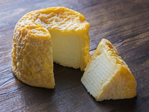 File:Sao Jorge Cheese.jpg - Wikipedia
