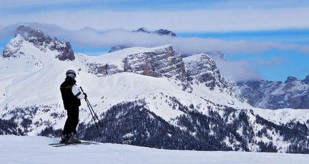 Fototapeta na wymiar View of Alps..Dolomiti..Italy