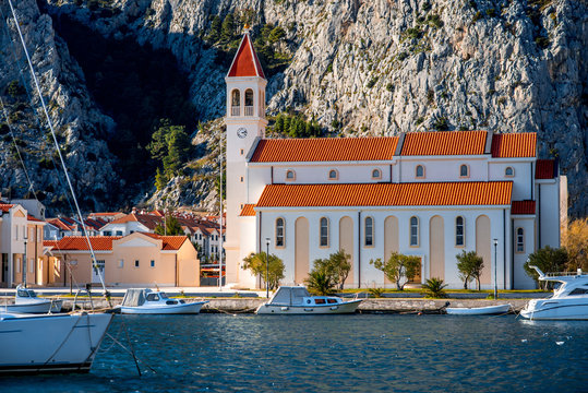 Fototapeta Church in Omis
