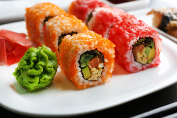 Sushi rolls