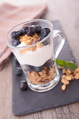 muesli, yogurt and berry