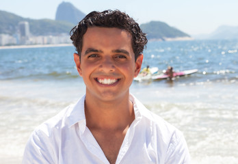 Portrait eines jungen Mannes an der Copacabana