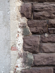 Schäden an Hauswand