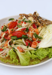 papaya spicy salad with salmon