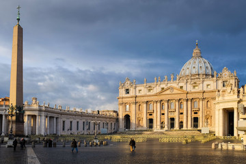 Fototapeta na wymiar Vatican Square in early morning.
