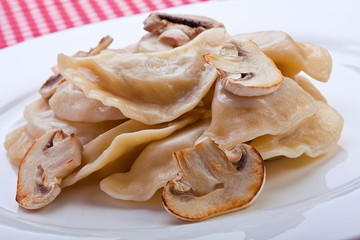 Dumpling with mushroom
