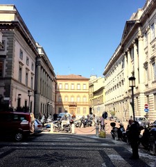 Naklejka premium Milano, Piazza Belgioioso