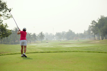 Obraz premium Teeing off the ball