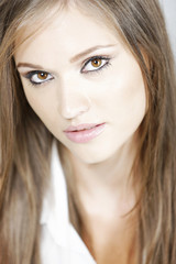 Naklejka premium Portrait of young woman's face