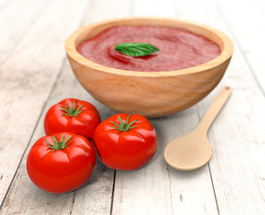 tomatoes and sauce
