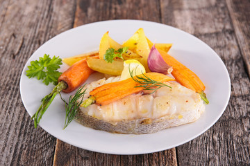 grilled fish and vegetables