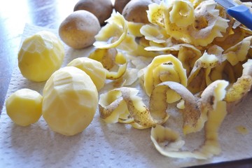 Kartoffelschälen