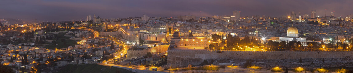 Fototapeta na wymiar Jerusalem - The Panorama from Mount of Olives at dusk