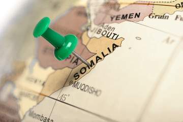 Obraz premium Location Somalia. Green pin on the map.