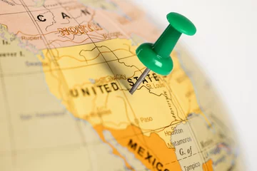 Selbstklebende Fototapete Zentralamerika Standort Vereinigte Staaten. Grüner Stift auf der Karte.