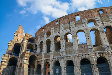 Interno ed esterno del Colosseo