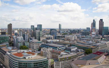 Fototapeta na wymiar LONDON, UK - AUGUST 9, 2014. London's panorama