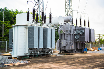 Transformer station and the high voltage electric pole