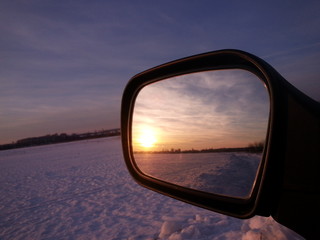 Зеркало и солнце