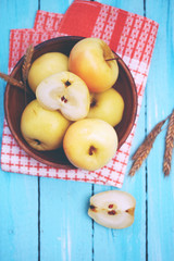 apples  tinted, top view