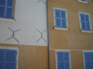 façade de caractere