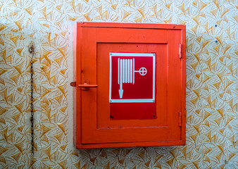 DDR Feuerwehrschlauch Kasten