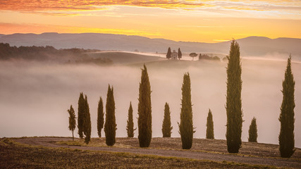 Sunrise over the chapel Vitaleta, beautiful landscape in the mis © Jarek Pawlak