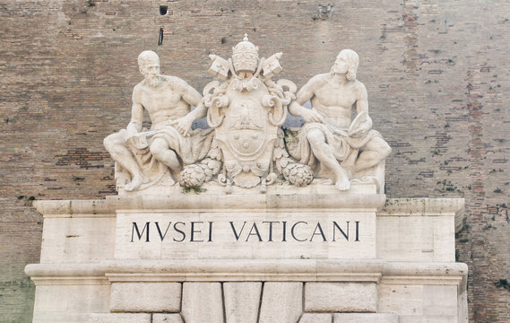 Fototapeta Entrance Vatican Museum in Vatican City in Rome