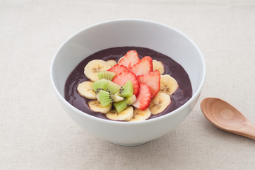 アサイーボウル