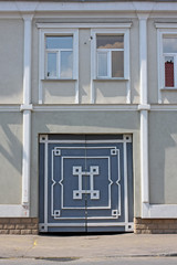 Naklejka premium gate in the arch