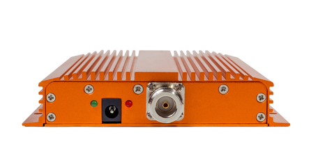 Amplifying signal repeater for GSM cellular phone