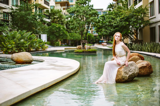 Luxury city lifestyle beautiful woman in hotel resort
