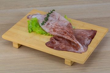Raw squids