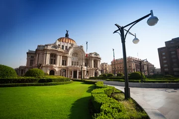 Möbelaufkleber Palast der bildenden Künste in Mexiko am Morgen © Sergey Novikov