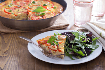 Frittata with vegetables and ham