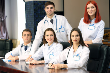 Fototapeta premium Medical workers working in conference room