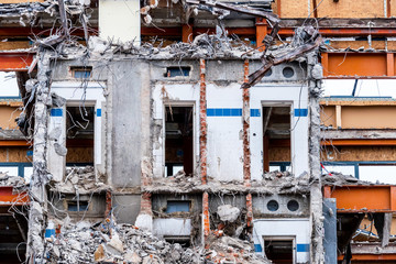 Abbruch eines Bürogebäudes