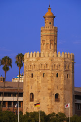 Obraz premium Torre del Oro at sunset. Sevilla, Spain