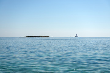 Obraz premium Scenic view of a small island