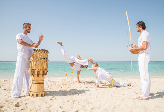Capoeira athletes