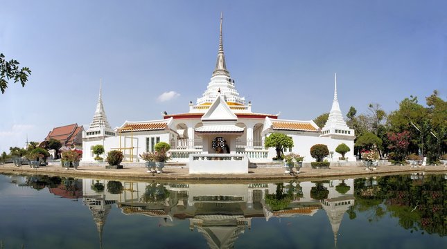 Buddhist temple with moat around, Bangkok, Thailand