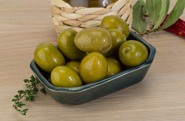 Green olives