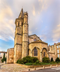 Fototapeta na wymiar Eglise de la Madeleine de Beziers - France