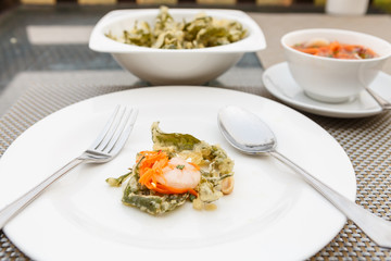 green tea Glory with shrimp Salad