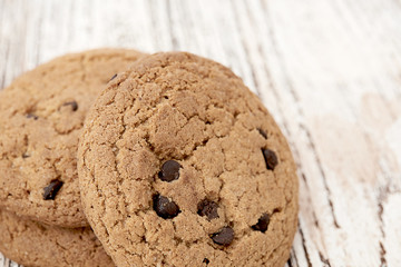 oat cookies on wooden table