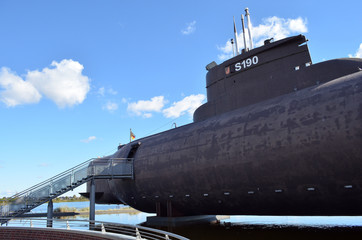 Museums U-Boot  im Hafen der Stadt Burg auf Fehmarn