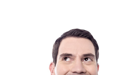 Hey, i am hiding here !