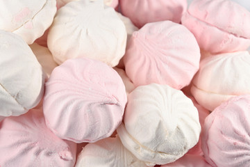 Fototapeta na wymiar White and pink marshmallow